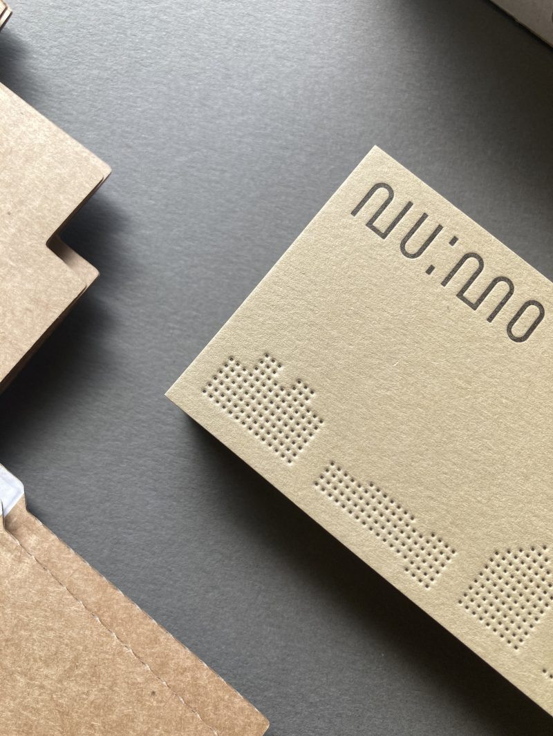 vizitines korteles smelio spalvos popierius letterpress